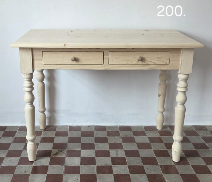L. Íróasztal 109x60x79 - új készítésű